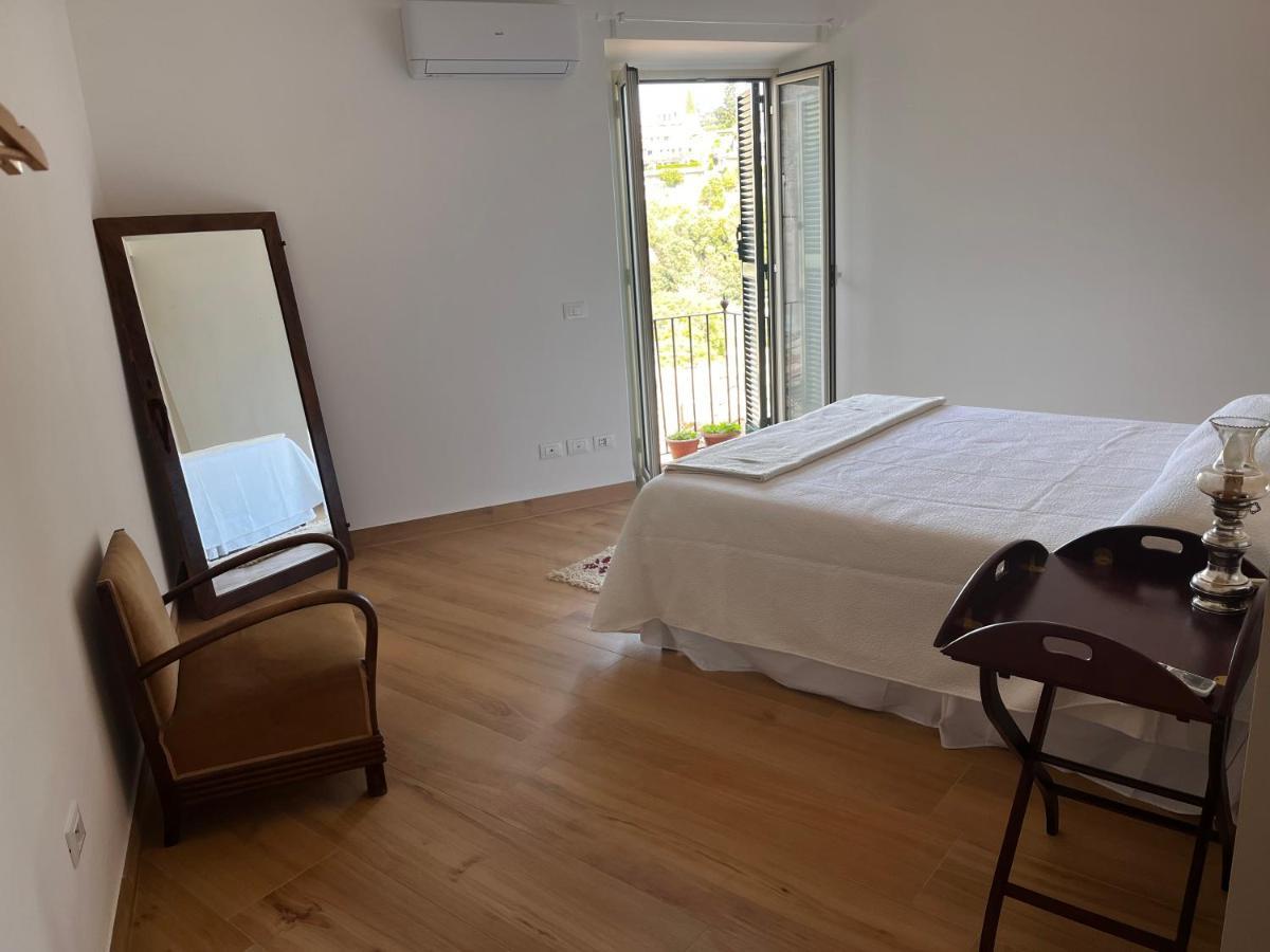 Adelaide Al Borgo. Apartment Castelnuovo Di Porto Bagian luar foto