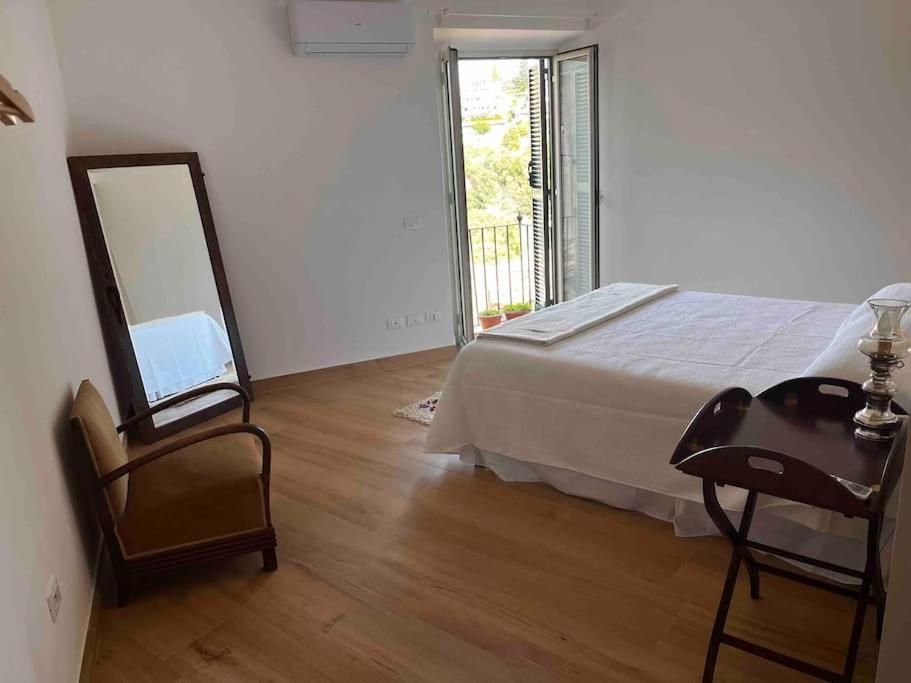 Adelaide Al Borgo. Apartment Castelnuovo Di Porto Bagian luar foto